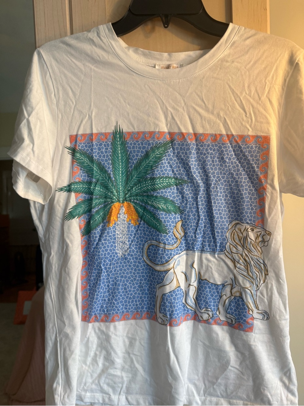 Johnny Was White Tee with Blue Framed Palm & Cream Lion Graphic